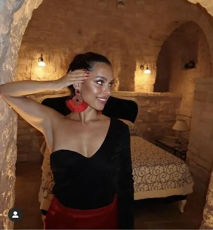 Trulli E Puglia Luxury מלון דירות